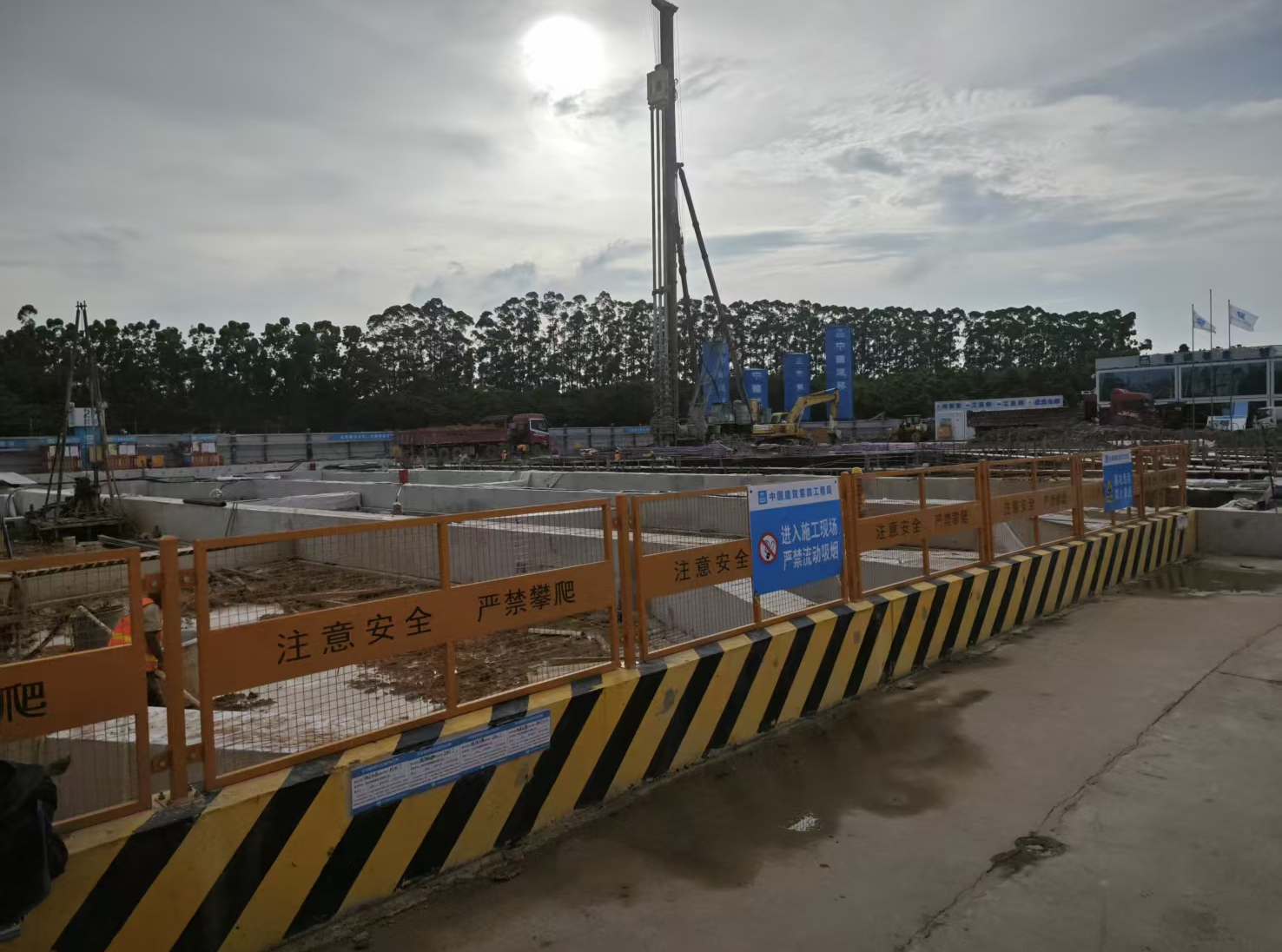 深圳13北地铁项目